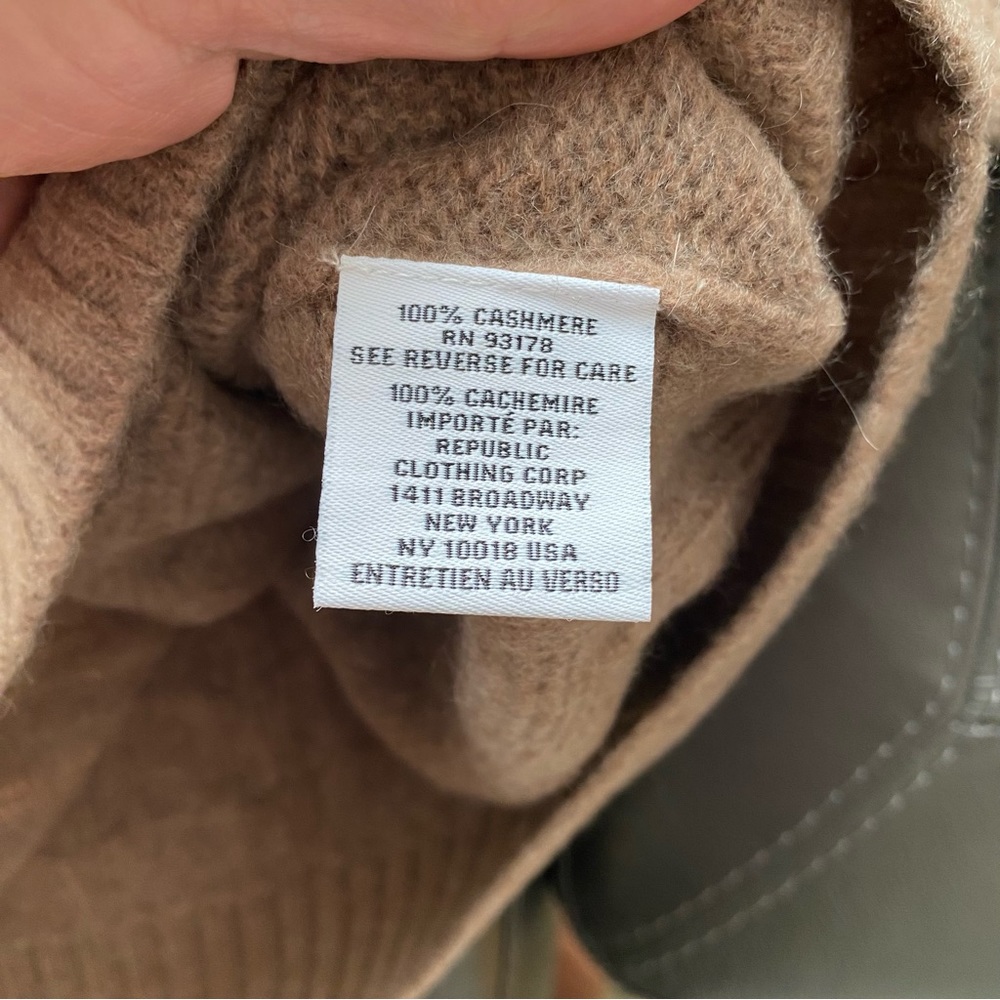 NWT Magaschoni Women's Cashmere Turtleneck Sweater - Picture 6 of 10